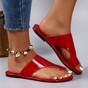 Red Crocodile embossed flat sandals women’s size size 9.5 (41)